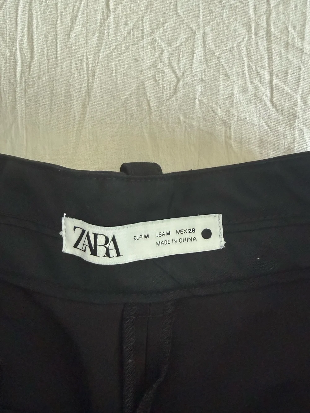 Zara Black High-Waist Tailored Bermudas